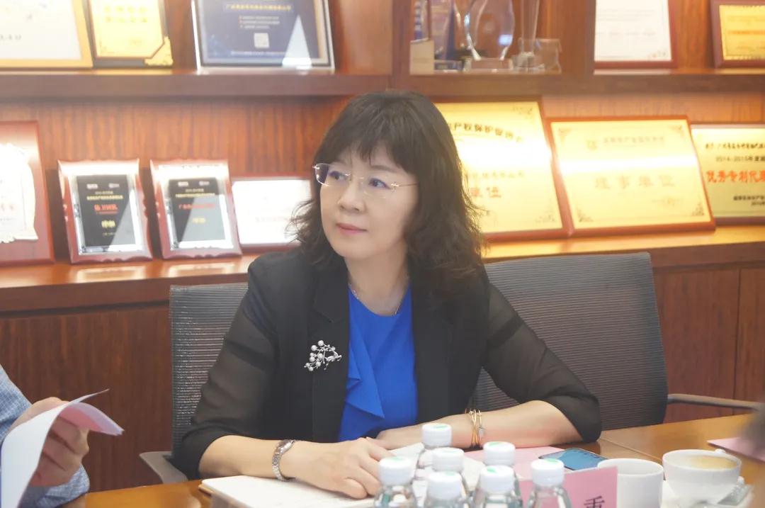广州市天河区人民政府副区长邓萍、区市场监督管理局党组书记、局长肖泽顺等领导一行莅临粤高调研指导 广州市天河区人民政府副区长邓萍、区市场监督管理局党组书记、局长肖泽顺等领导一行莅临粤高调研指导