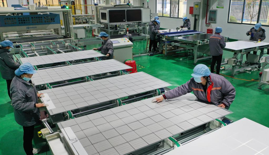 保持定力、精准发力——2021年宏观政策“以我为主”彰显应对复杂局面的经济治理能力
