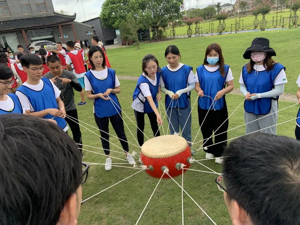 拜谱生物丨年中再出发·循序向上