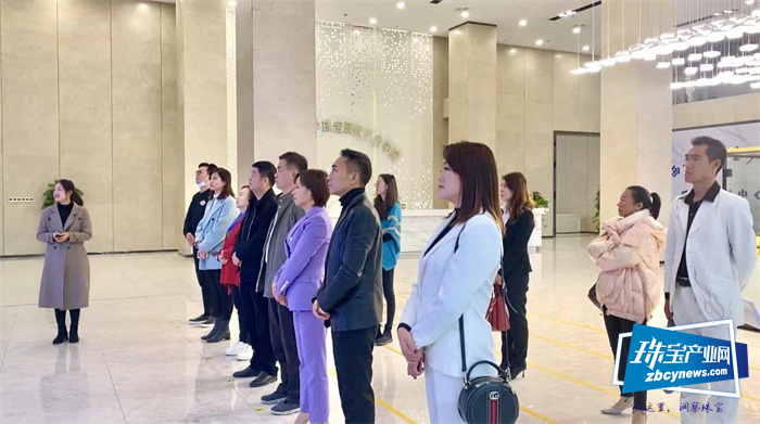 廖克勤考察广西黄金珠宝产业园