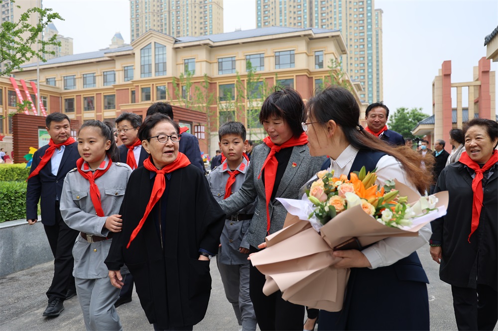 红军小学