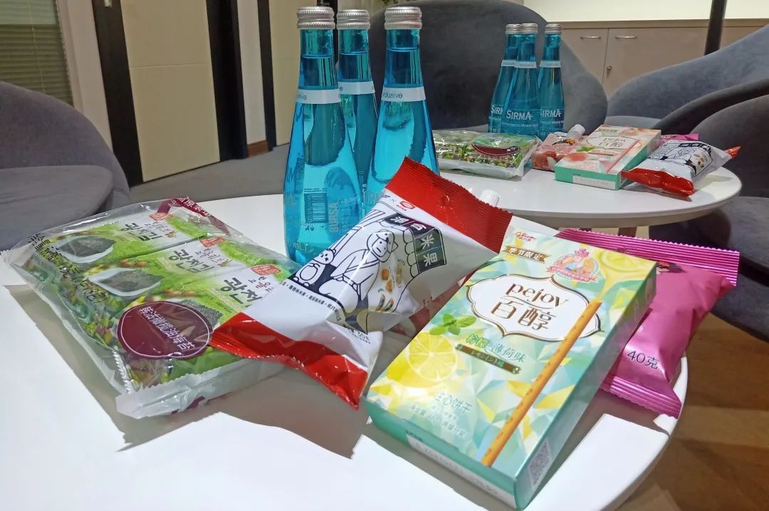 动次打次,给脊椎放假,给健康加油 | 记普世万联律所下午茶活动 动次打次,给脊椎放假,给健康加油 | 记普世万联律所下午茶活动