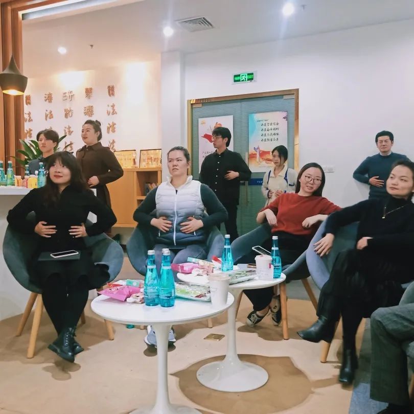 动次打次,给脊椎放假,给健康加油 | 记普世万联律所下午茶活动 动次打次,给脊椎放假,给健康加油 | 记普世万联律所下午茶活动