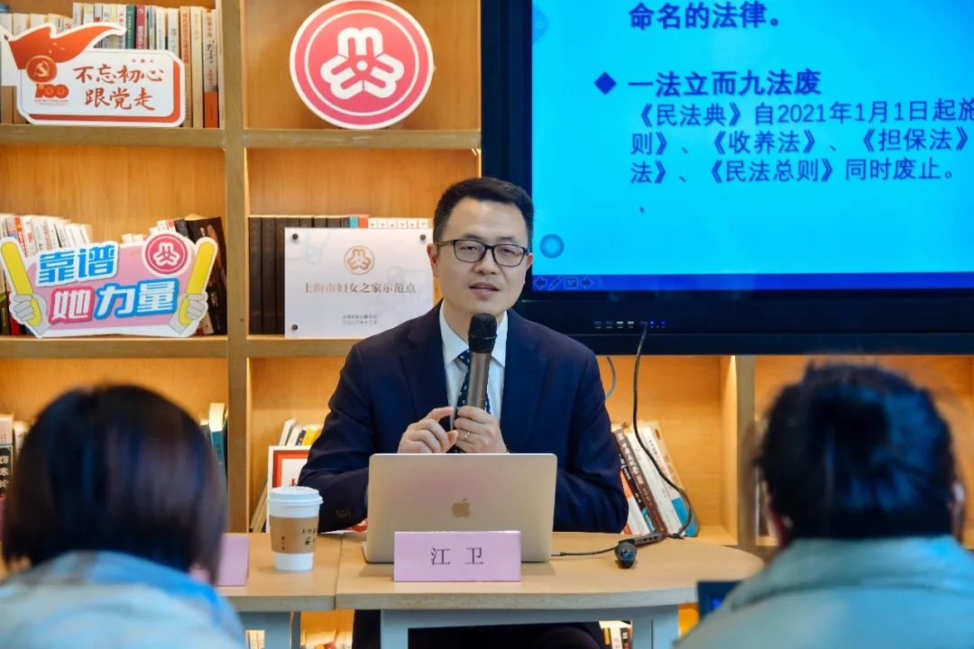 普世万联大事记 | 2021的岁末,我们依旧光芒四射 普世万联大事记 | 2021的岁末,我们依旧光芒四射