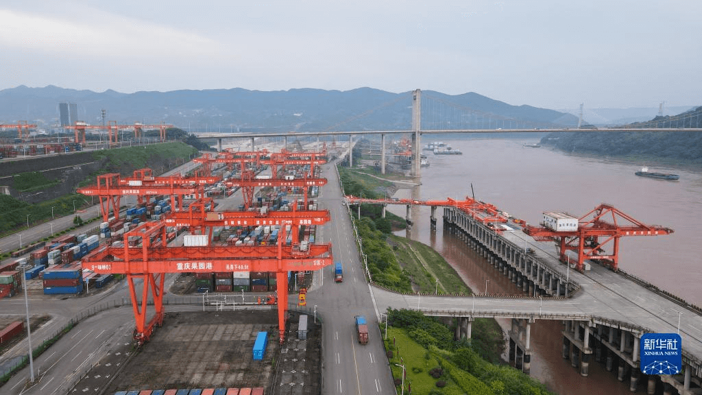 大江奔涌绘宏图——推动长江经济带高质量发展综述 大江奔涌绘宏图——推动长江经济带高质量发展综述