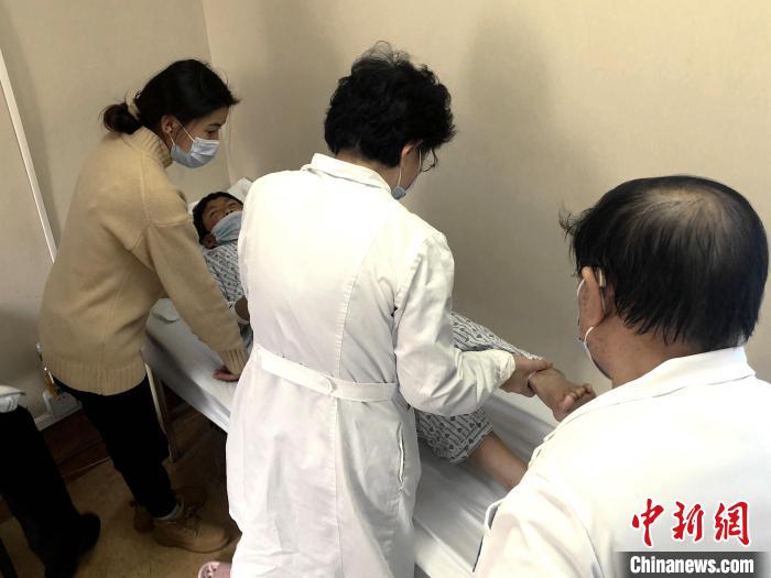 大骨节病公益项目：已为西藏244位大骨节病患者进行关节置换手术