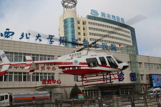 强基层 神木市医院交出满意答卷--陕西省神木市医院10年跨越式发展纪实