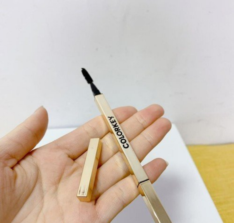 美尚小金筷眉笔被一致认同吗