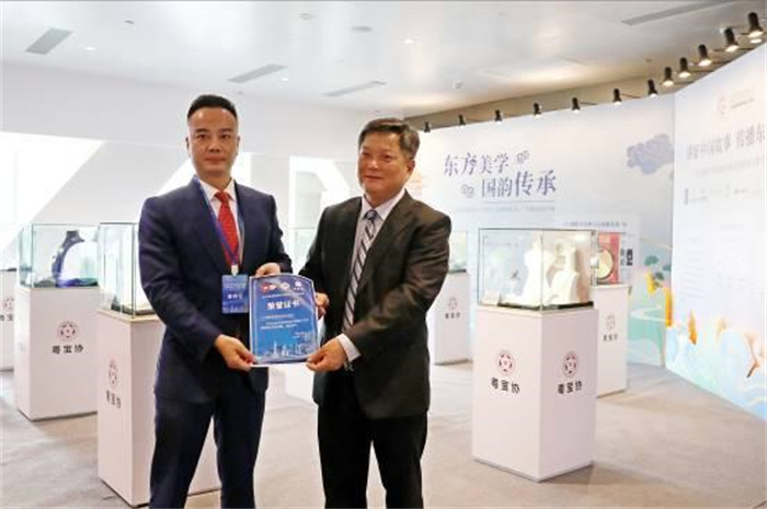 广东省珠宝首饰进出口协会签约阿联酋粤商会 广东省珠宝首饰进出口协会签约阿联酋粤商会