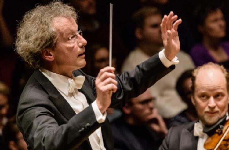 维也纳爱乐乐团宣布Franz Welser-Möst将于明年2023年元旦指挥“新年音乐会”