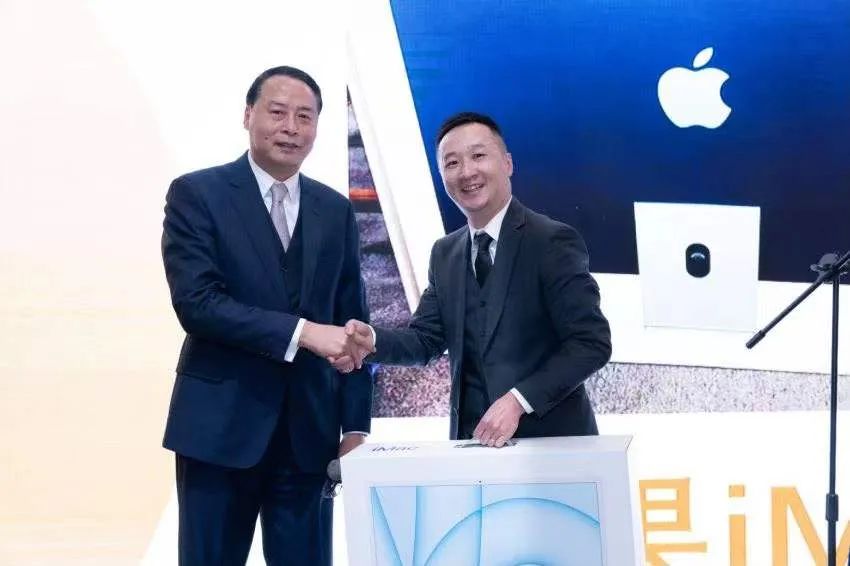 普世万联2022年度迎新总结会议暨颁奖典礼举行 | 进击破浪,如虎添“亿”(附花絮) 普世万联2022年度迎新总结会议暨颁奖典礼举行 | 进击破浪,如虎添“亿”(附花絮)