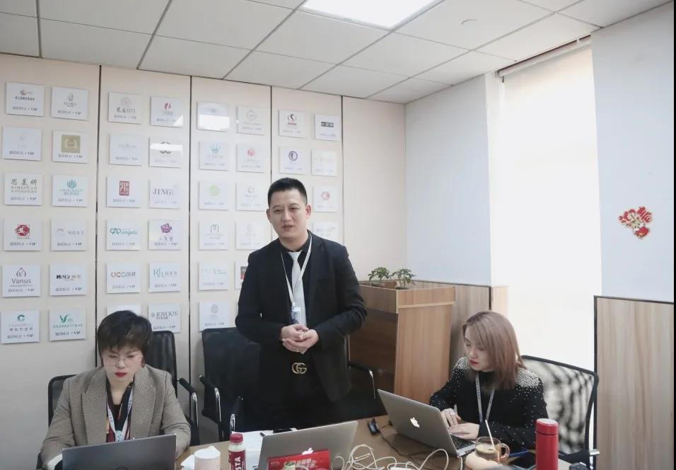2022新周期 新价值 新主张 |葆蒂兰国际集团2021年度总结暨2022年度规划会议召开