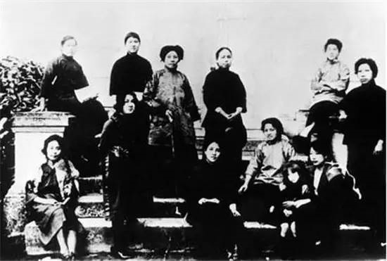 “三八”国际妇女节 “三八”国际妇女节