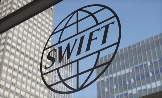 金融“核武器”SWIFT到底是什么？如果歐美用它制裁俄羅斯會有哪些后果？