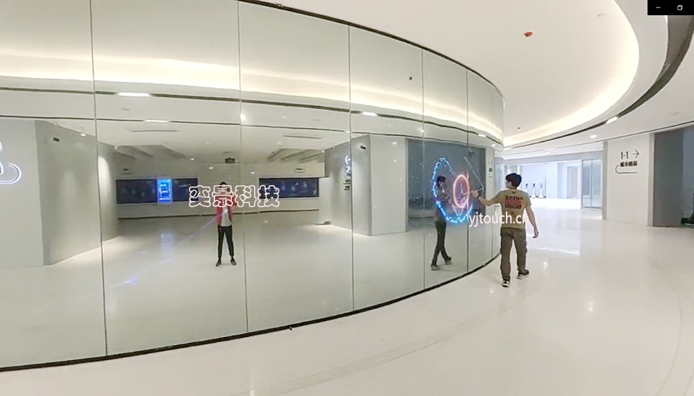 5G多媒体展厅大屏幕圆形触摸、圆柱形触摸互动