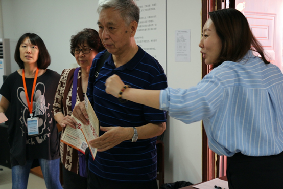 爱传承•幸福养老公益普法大讲堂走进芳星园社区！
