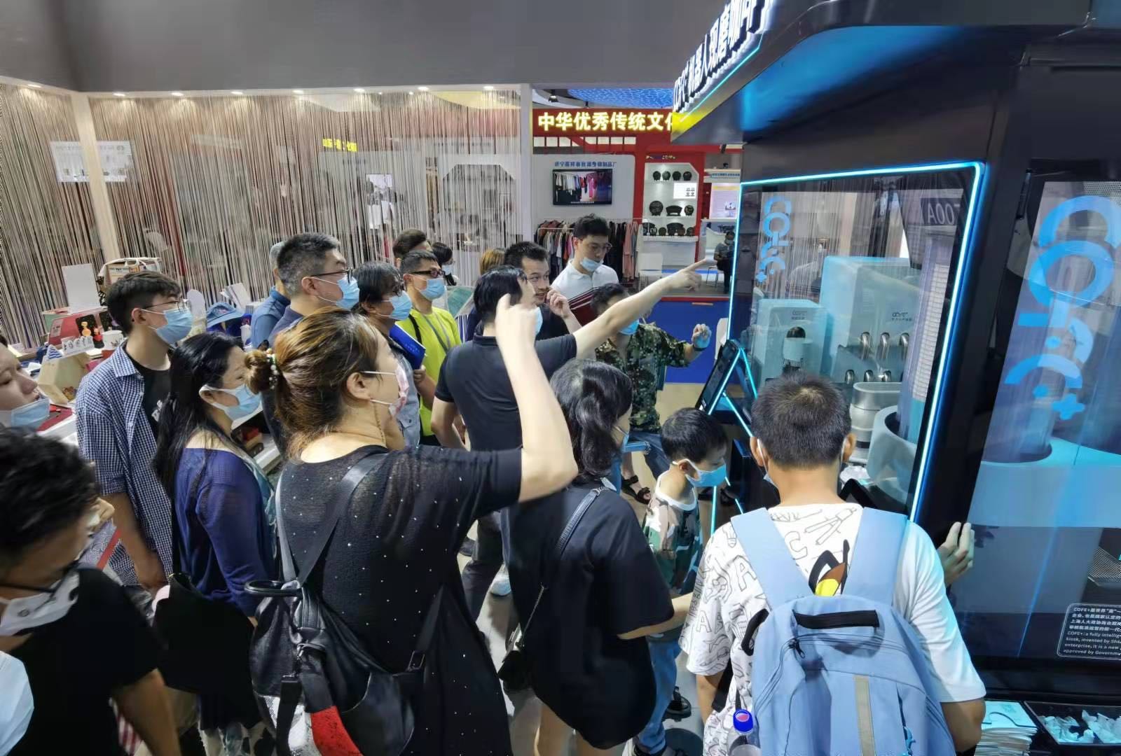 上海白领不哭，COFE+机器人现磨咖啡为您“续命”