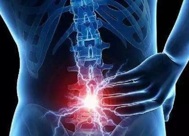 当心啦,腰腿疼已经盯上了年轻群体 当心啦,腰腿疼已经盯上了年轻群体