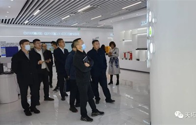 热烈欢迎江都区科技局领导考察中德数字经济及智能制造（扬州）赋能中心