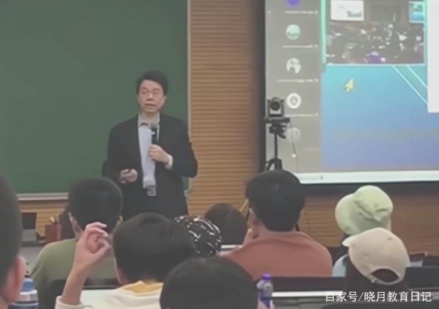 清华的课有多难?清华学霸伤心吐槽:和课程一比,考清华算什么 清华的课有多难?清华学霸伤心吐槽:和课程一比,考清华算什么