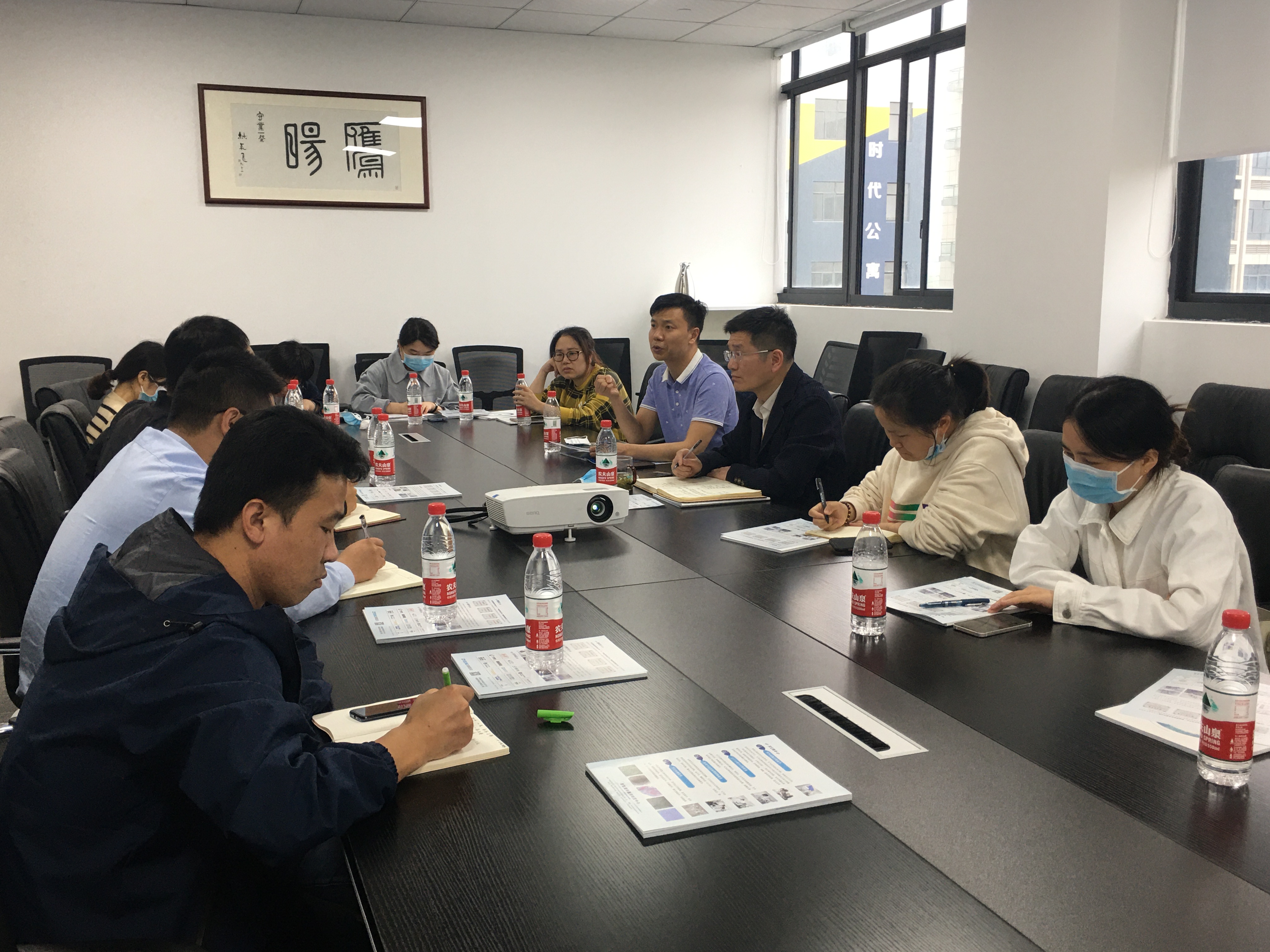 浙江萧山医院蒋国军副院长一行莅临鹰旸医药研发中心