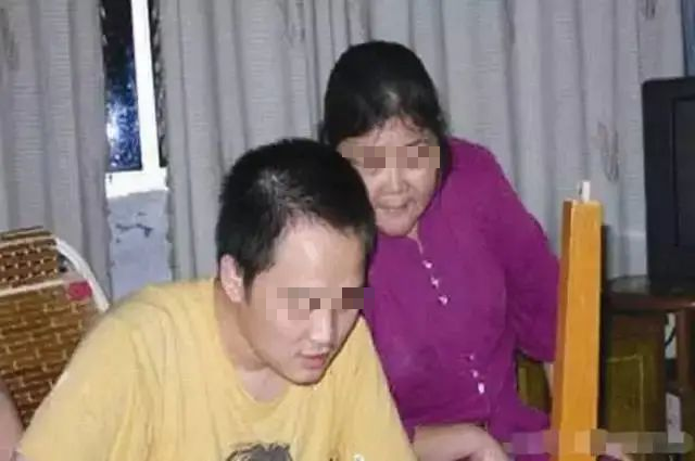 传说中的大神?高考9连霸!单数年考文科,双数年考理科…… 传说中的大神?高考9连霸!单数年考文科,双数年考理科……