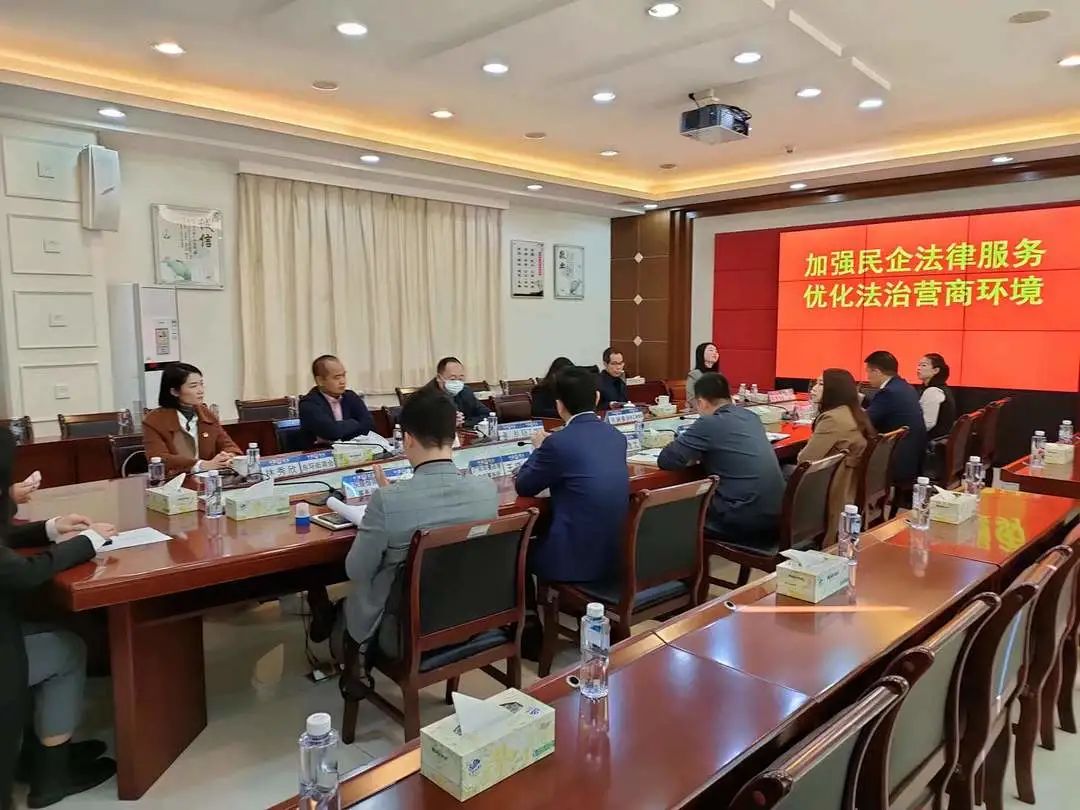 雄远党建 | 我为群众办实事——广东雄远律师事务所在“百所联百会”签约仪式上与广州市番禺区大罗珠宝城达成战略合作协议 雄远党建 | 我为群众办实事——广东雄远律师事务所在“百所联百会”签约仪式上与广州市番禺区大罗珠宝城达成战略合作协议