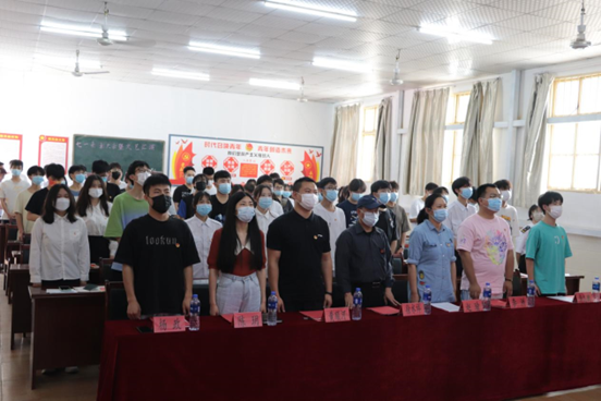 武汉科技职业学院第二届团课培训结业典礼暨入团仪式 武汉科技职业学院第二届团课培训结业典礼暨入团仪式
