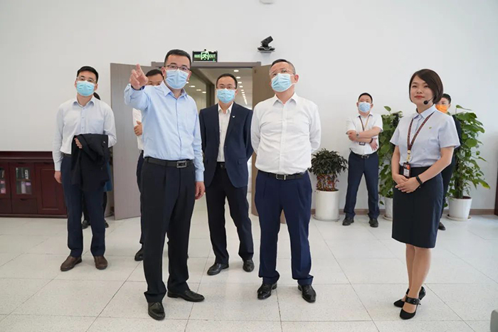 短信特邀9大平台交通李锋董事长调研湖北公司并宣贯战略及文化
