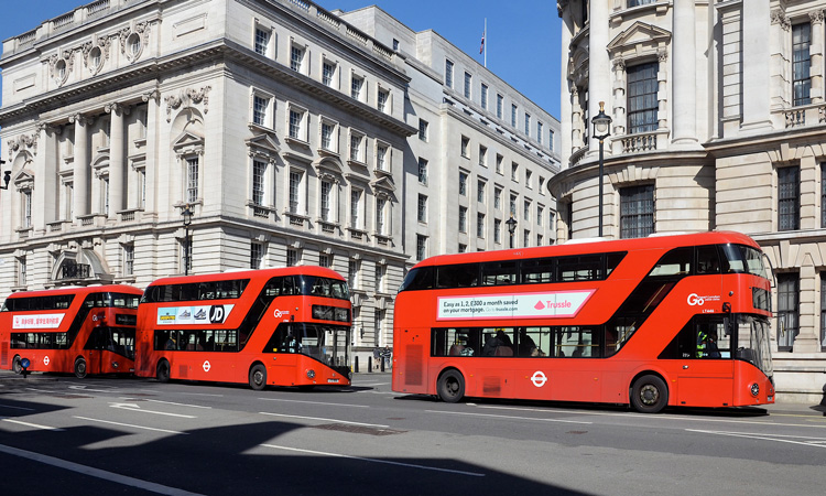 疫情防控常态化，朗界RugGear助力伦敦公交调度数字化升级