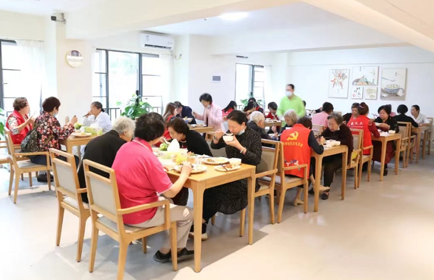 国寿社区养老|东晓街道悠享家健康护老中心“三大实招”呵护老人健康晚年 国寿社区养老|东晓街道悠享家健康护老中心“三大实招”呵护老人健康晚年
