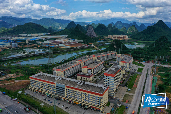 贺州市平桂区委书记朱建军一行考察平洲玉器产业 贺州市平桂区委书记朱建军一行考察平洲玉器产业