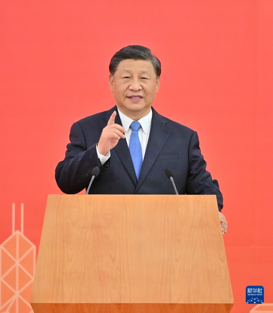 出席庆祝香港回归祖国25周年大会暨香港特别行政区第六届政府就职典礼并对香港进行视察 习近平抵达香港 香港特别行政区行政长官林郑月娥等前往高铁西九龙站迎接 出席庆祝香港回归祖国25周年大会暨香港特别行政区第六届政府就职典礼并对香港进行视察 习近平抵达香港 香港特别行政区行政长官林郑月娥等前往高铁西九龙站迎接