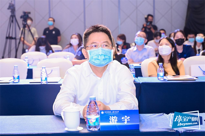 龙岗宝协举行换届选举,金雅福集团董事长黄仕坤当选第二届理事会会长 龙岗宝协举行换届选举,金雅福集团董事长黄仕坤当选第二届理事会会长