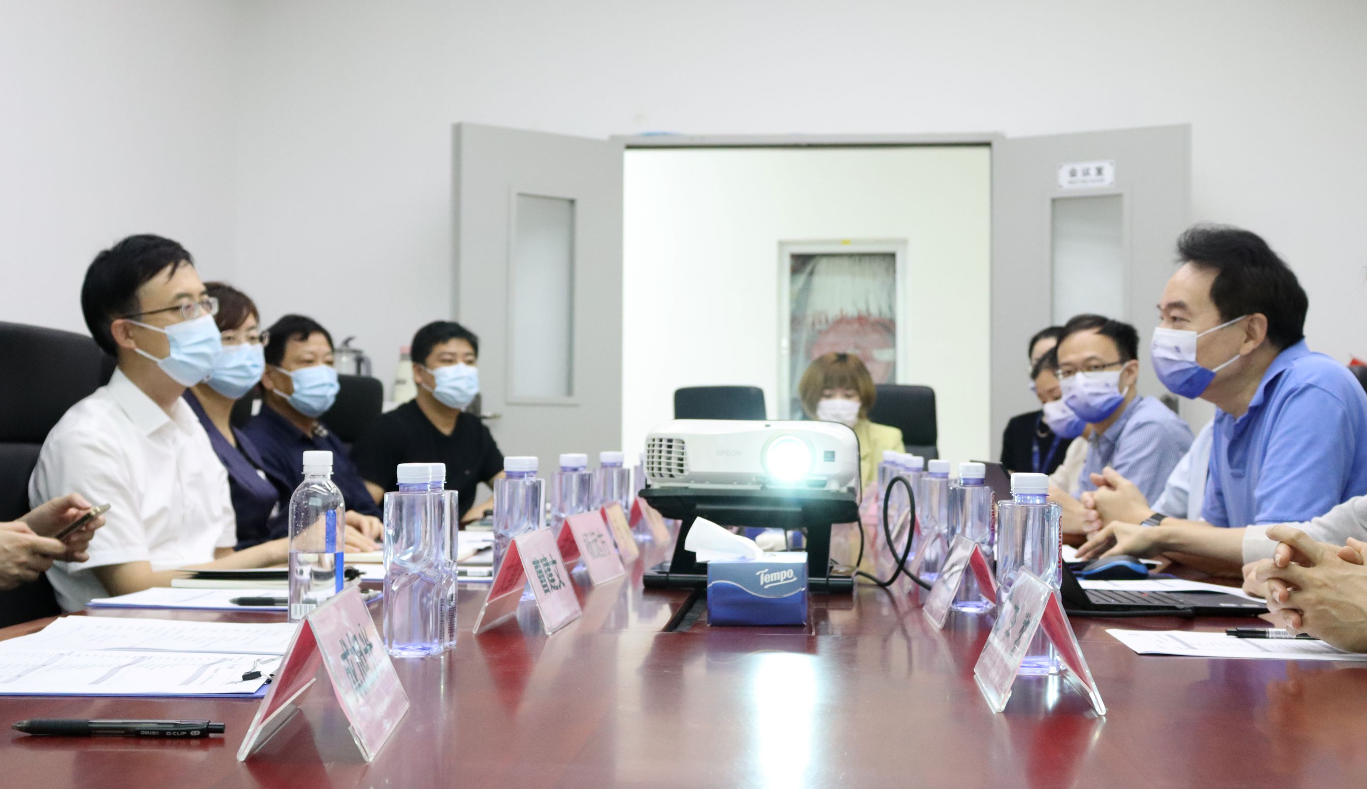 张江镇党委书记王庆一行赴熙华走访调研 张江镇党委书记王庆一行赴熙华走访调研