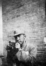 拍下鲁迅遗照白求恩裸照 他是被“枪决”的中国战地记者第一人