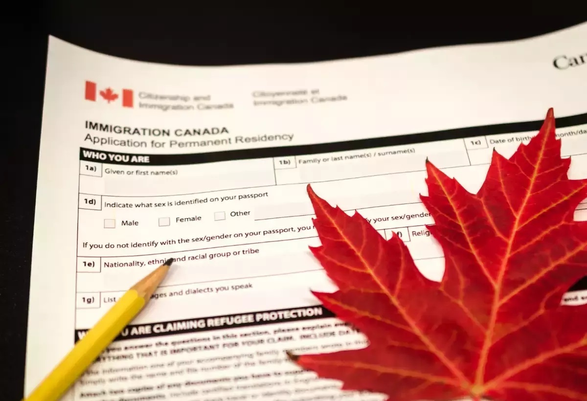 加拿大为前国际学生提供工作许可延期