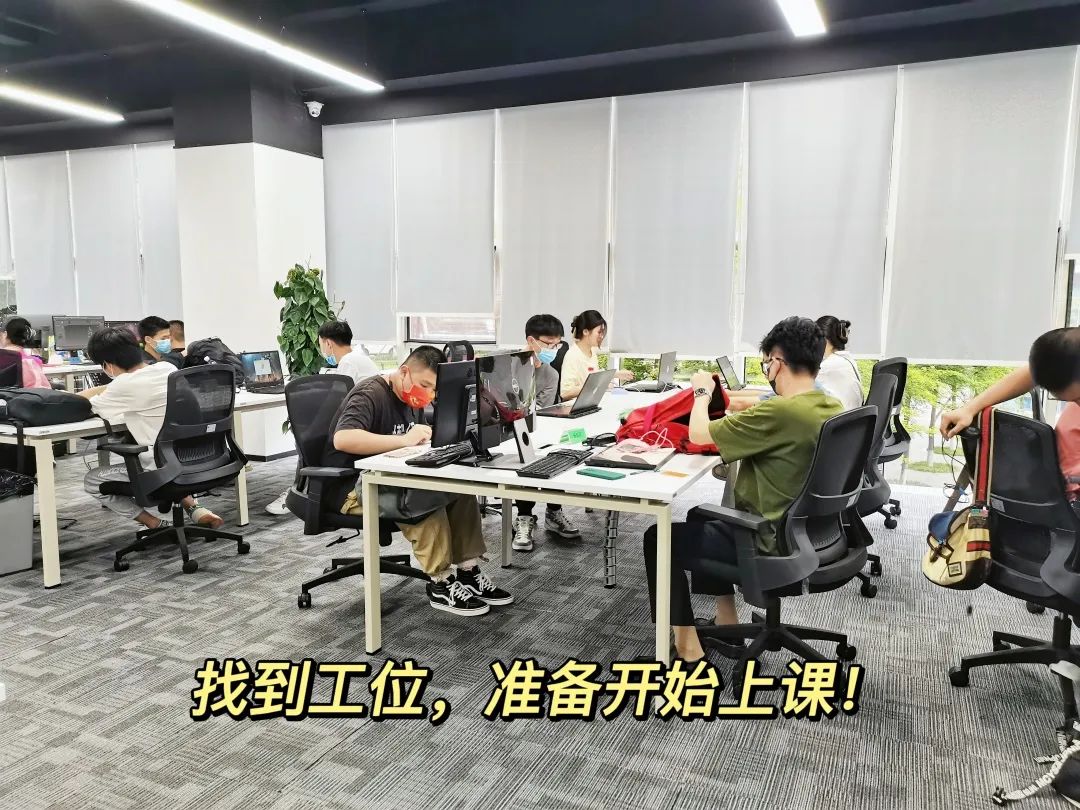 逗典学堂×完美世界 || 成都校区夏令营一期正式收官！这个假期要收获满满~