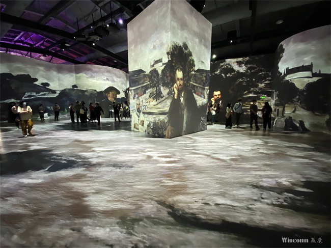 Wincomn Krinda projector creates a surreal immersive exhibition hall