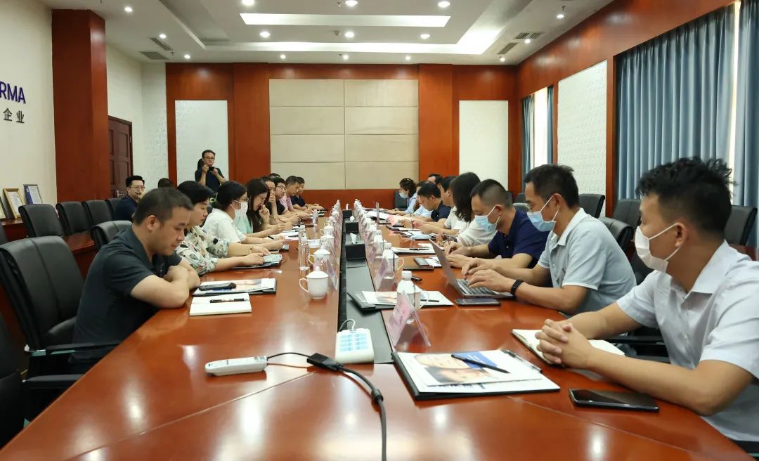 桂林市重点产业企业调研座谈会在桂林南药召开