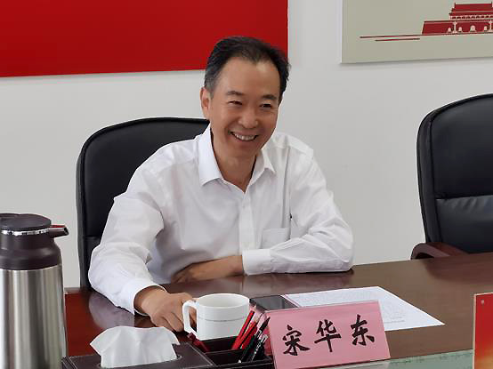 公司党委书记、总经理何柏青带队拜访河南省交通厅、河南省交投集团