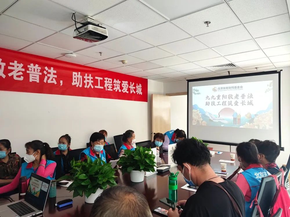 直击现场,重阳敬老在行动|爱传承·守家推出免费普法讲座,首期今日召开,现场气氛热烈 直击现场,重阳敬老在行动|爱传承·守家推出免费普法讲座,首期今日召开,现场气氛热烈