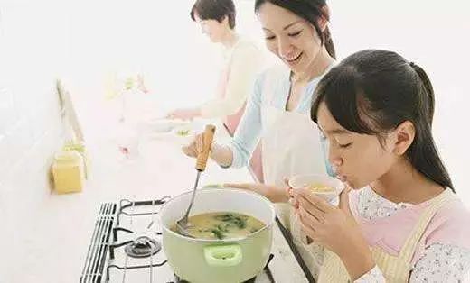 食补不如汤补，女生秋冬季节可以喝这个汤！