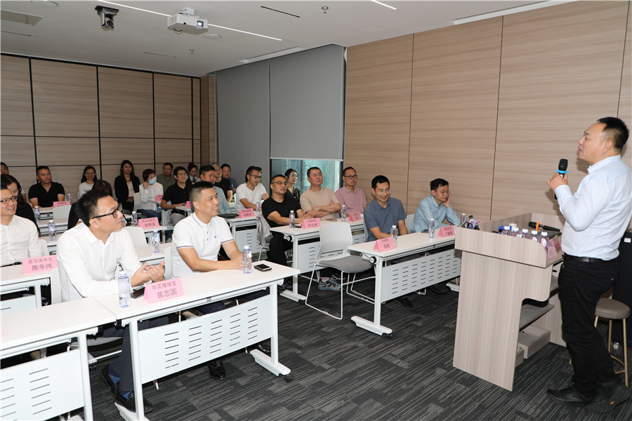 快钻平台携会员企业走访珠宝零售品牌深圳诗普琳珠宝 快钻平台携会员企业走访珠宝零售品牌深圳诗普琳珠宝