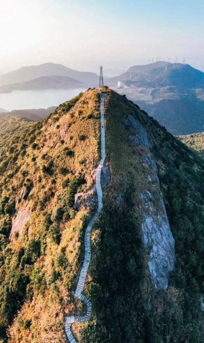 无限风光在险峰 ——适途登山记