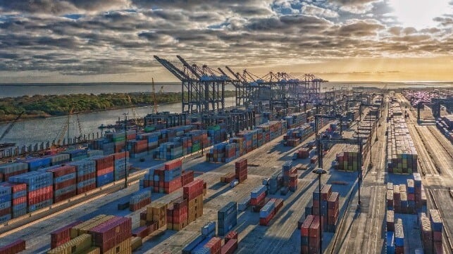 U.S. West Coast Ports Beat Congestion, But Slowdowns at Houston Remain