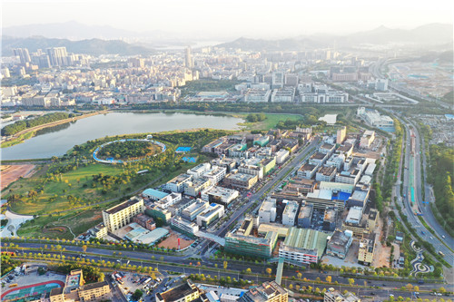 光明國際汽車城：扎實推進(jìn)充電設(shè)施建設(shè)，為綠色出行賦能