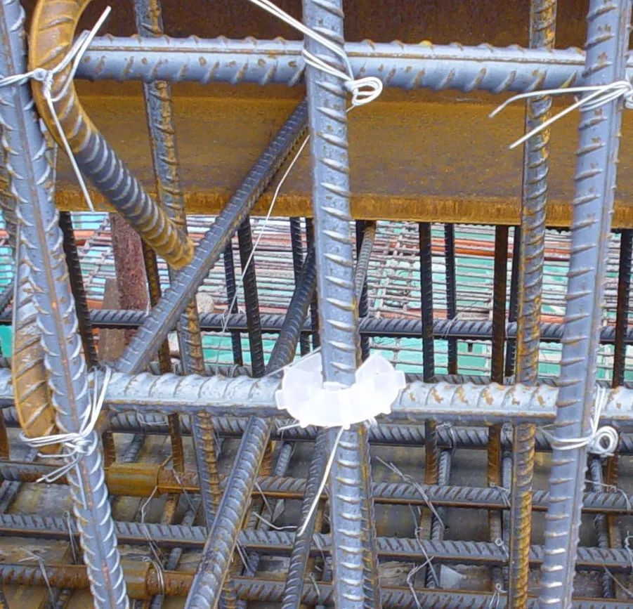 施工技術  鋼筋尺寸定位和保護層的標準化做法