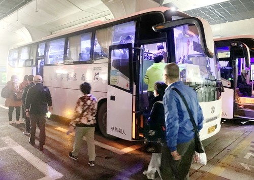 今日起，南京旅游集散中心乡村游直通车恢复运营！