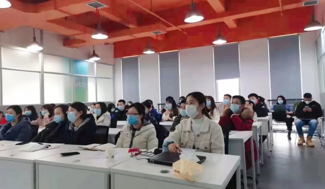 在维音工作十个月,一名特殊应届生这样说 在维音工作十个月,一名特殊应届生这样说